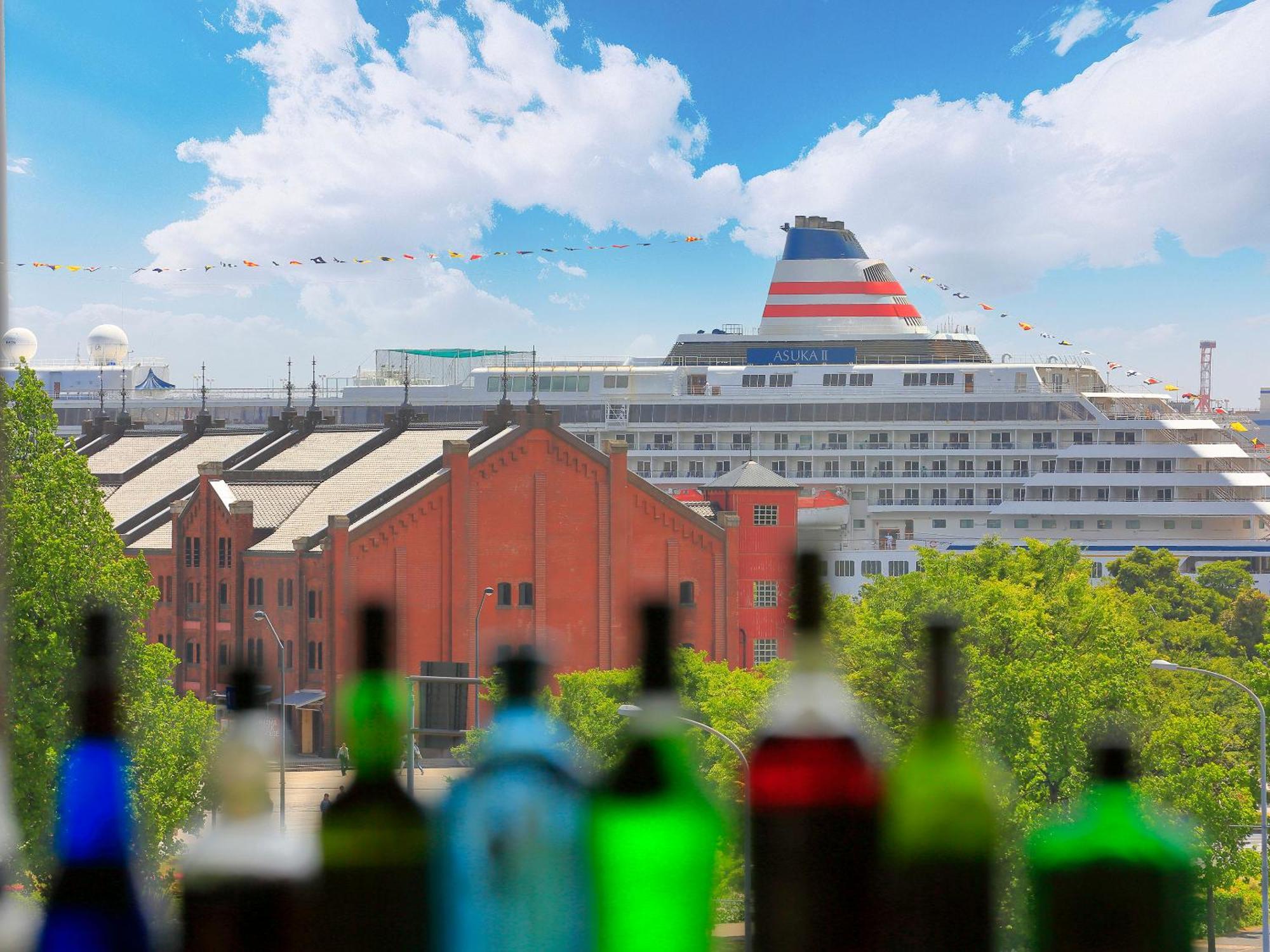 Отель Navios Yokohama Йокогама Экстерьер фото